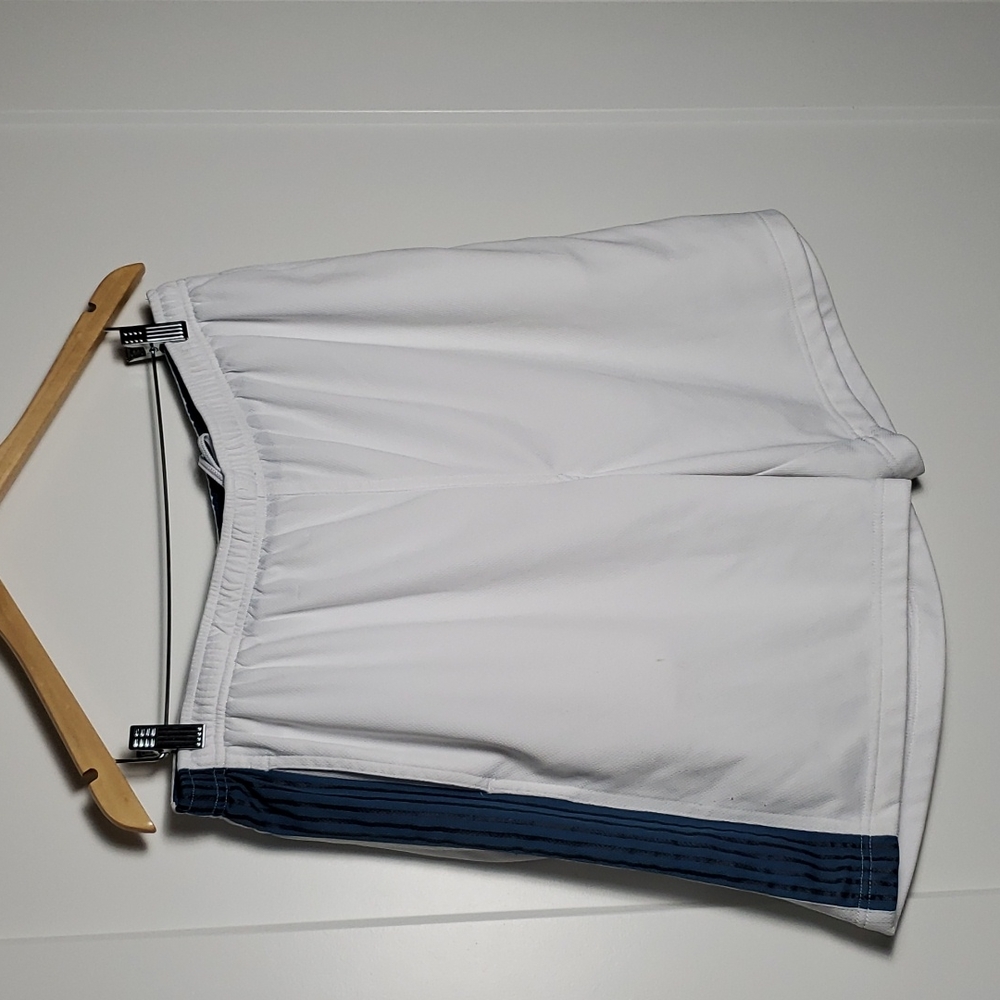 K-Swiss X-Large Blue White Black Stripe Men’s Athletic Shorts
